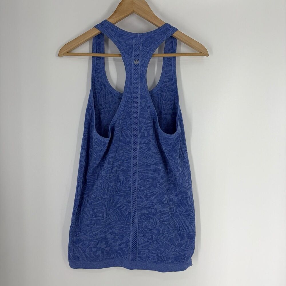 Lululemon Tank Top Size 10 Women Blue Swiftly Tech Racerback Athletic Blue Print - Picture 4 of 7